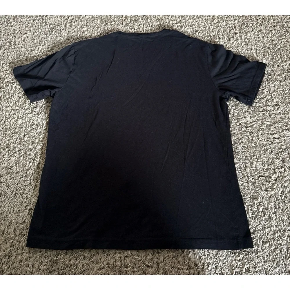 Banana Republic Men's Black Eco Premium Wash V-Neck Tee Size Large